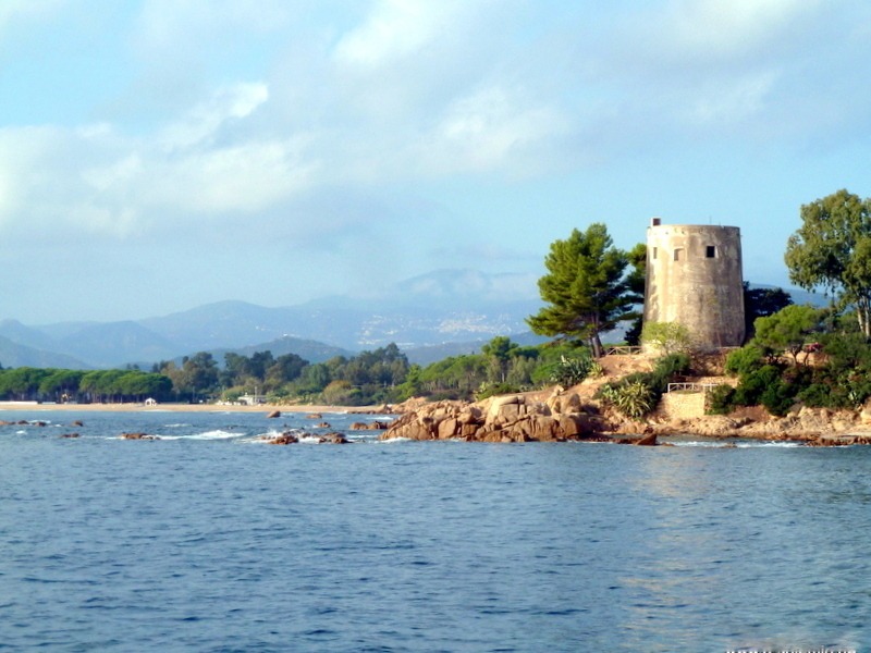 Sarazenerturm in Santa Maria Navarrese