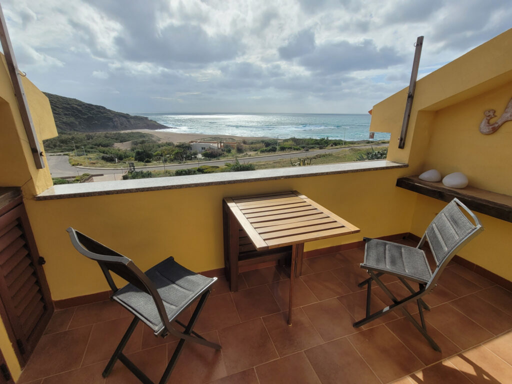 Auf dem Balkon - mit wundervollem Meerblick