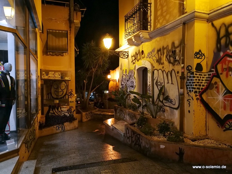 bei Nacht in Cagliari
