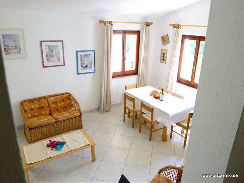 Gemütliches Wohn- und Esszimmer, Ferienhaus Borla