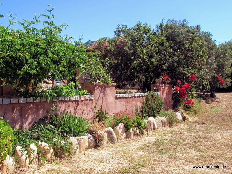 Gartenmauer zur Terrasse