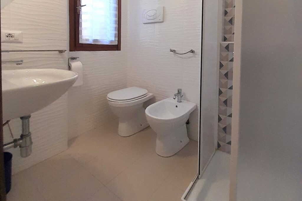 Eins der beiden Bäder im Ferienhaus Vivi