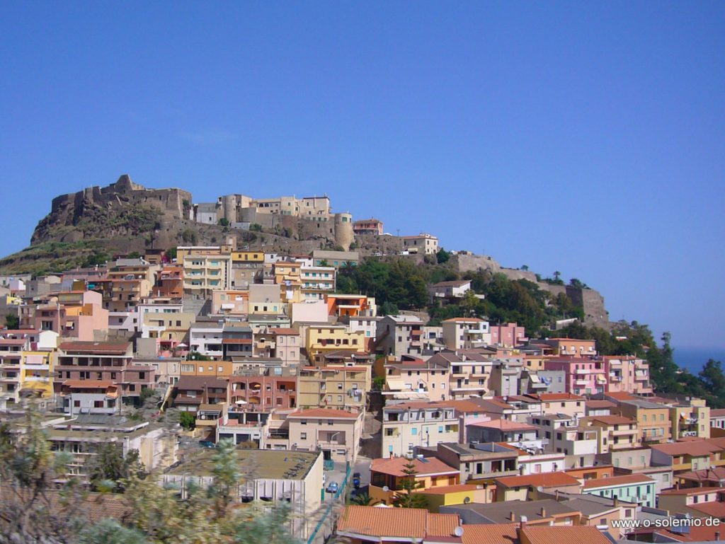 Castelsardo, die Burg auf dem Gipfel der Stadt ist unbedingt einen Besuch wert!